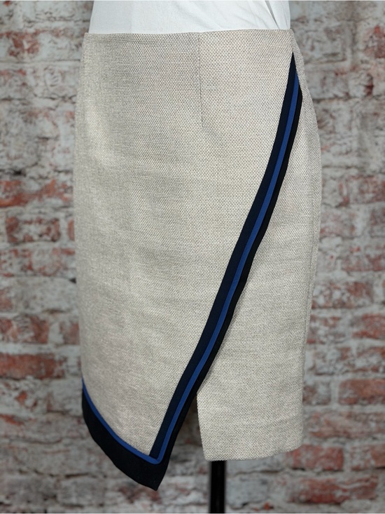 White House Black Market Dresses & Skirts - White House Black Market Cream Wrap Pencil Skirt with Blue Trim
